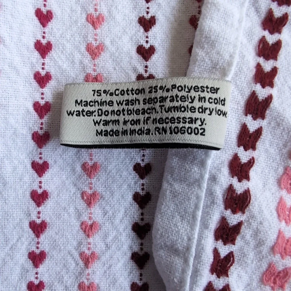 Rachel Zoe Tablecloth White Red Pink Embroidered Heart Stripes Valentine's 60x80